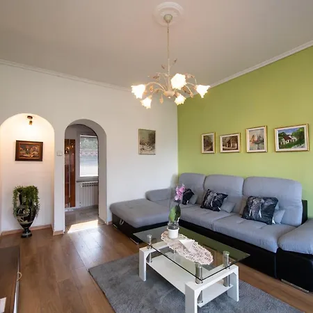 Minka Apartment *